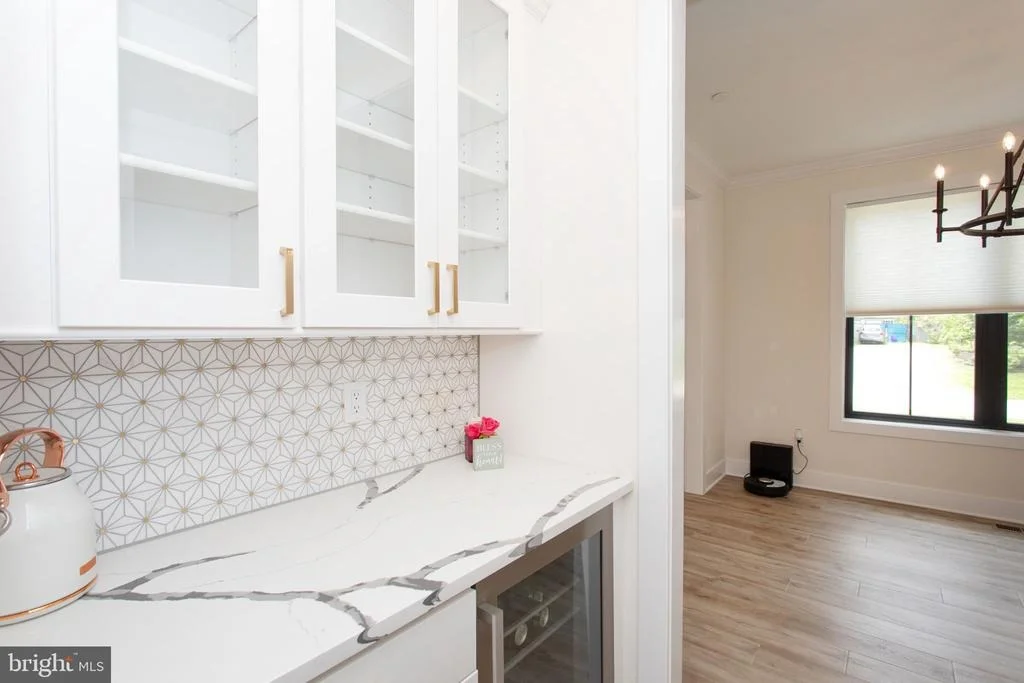 Photo of 12126 RIVERVIEW DRIVE