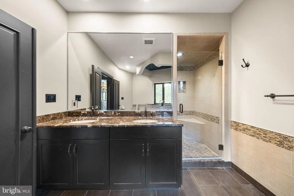 Photo of 8419 OVERLOOK STREET