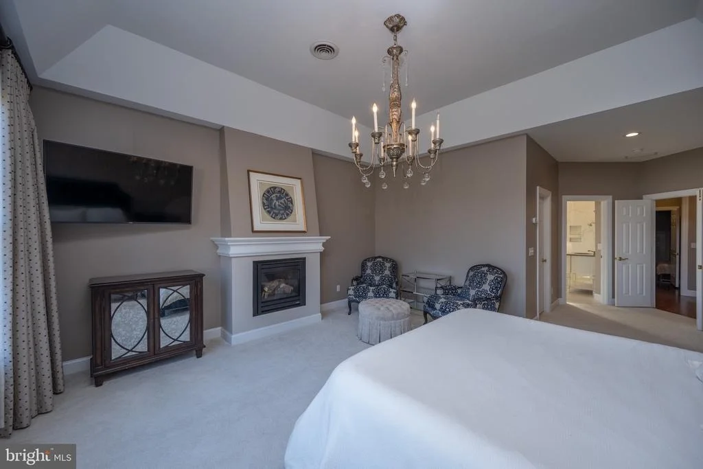 Photo of 1001 SUTTER LANE