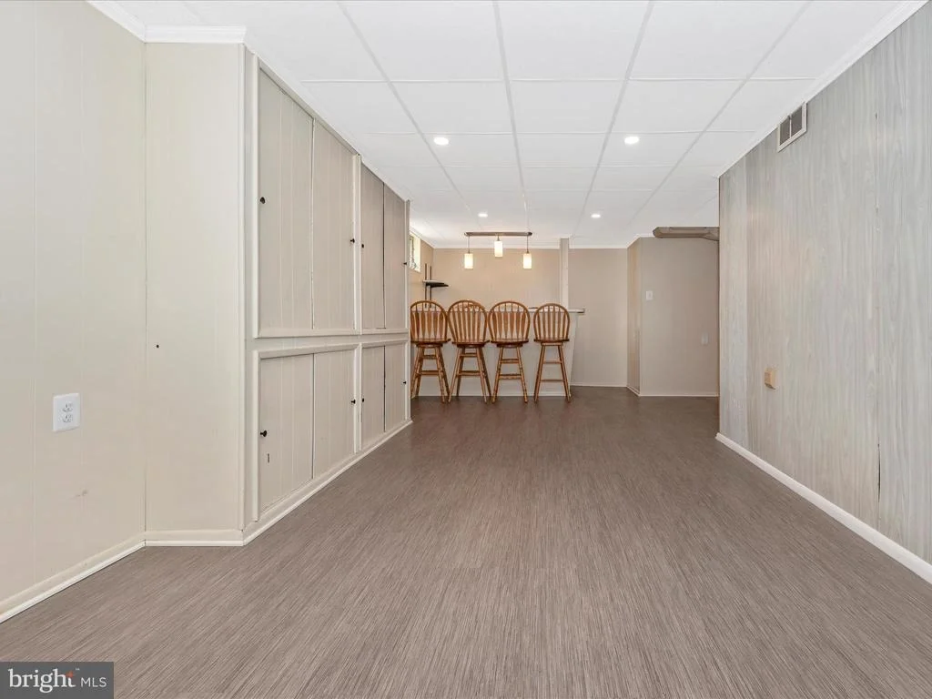 Photo of 405 CARROLL AVENUE