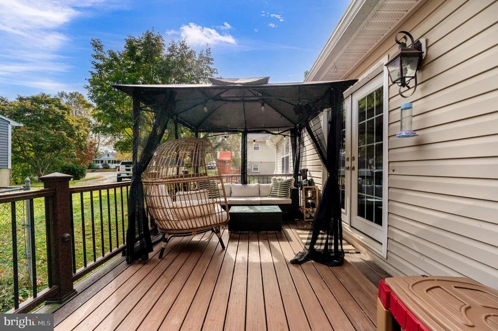 Photo of 4790 HOWARD PLACE