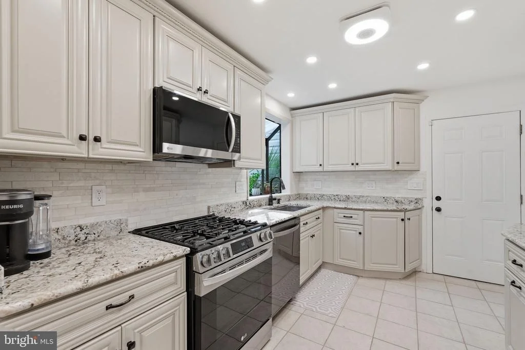 Photo of 7023 ASHBURY DRIVE