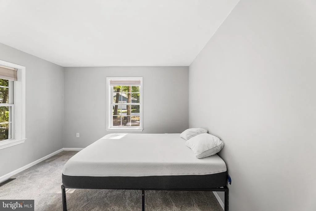 Photo of 33661 FEATHER LANE