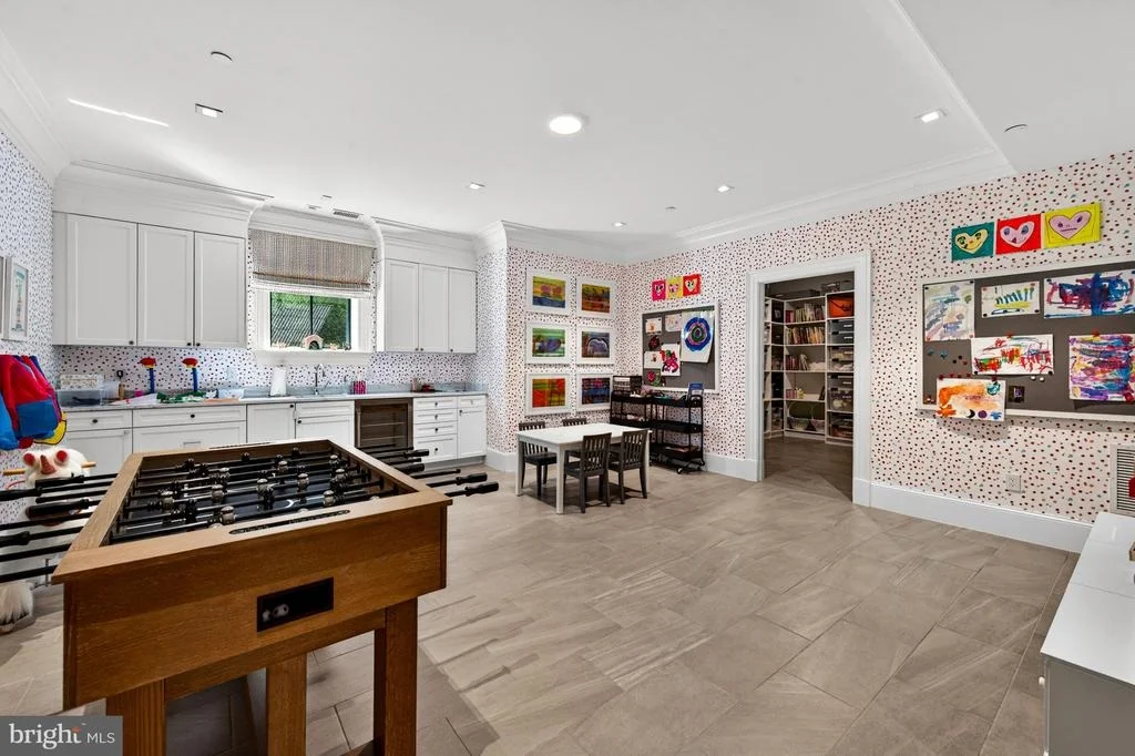 Photo of 4432 CHESTNUT LANE NW