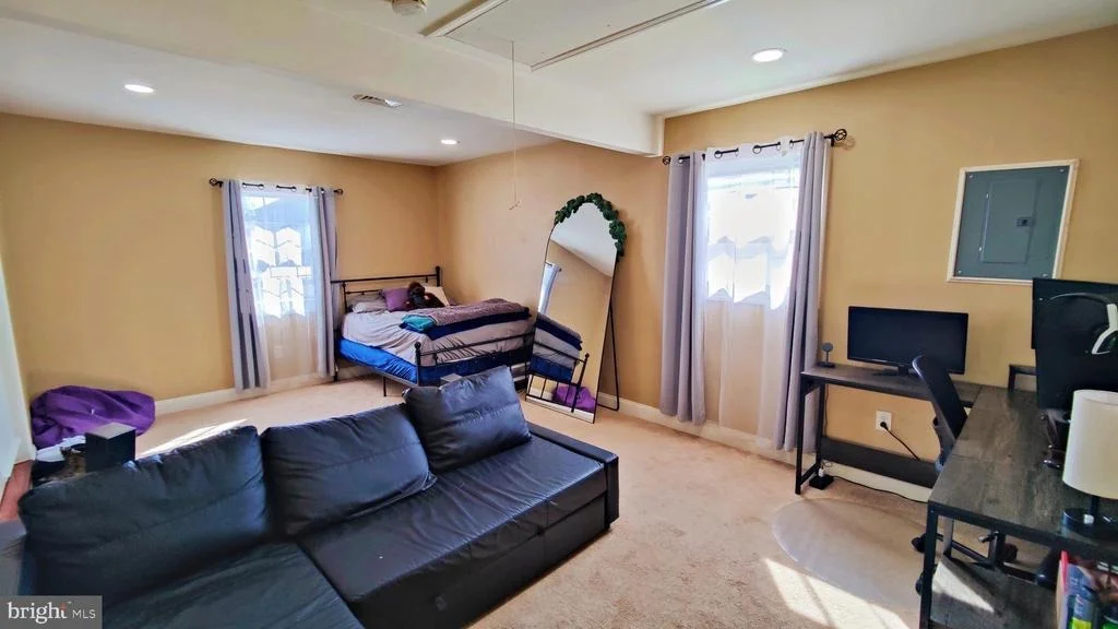 Photo of 146 GLENVIEW LANE