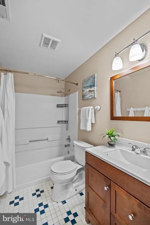 Photo of 9556 PINE BOUGH PLACE