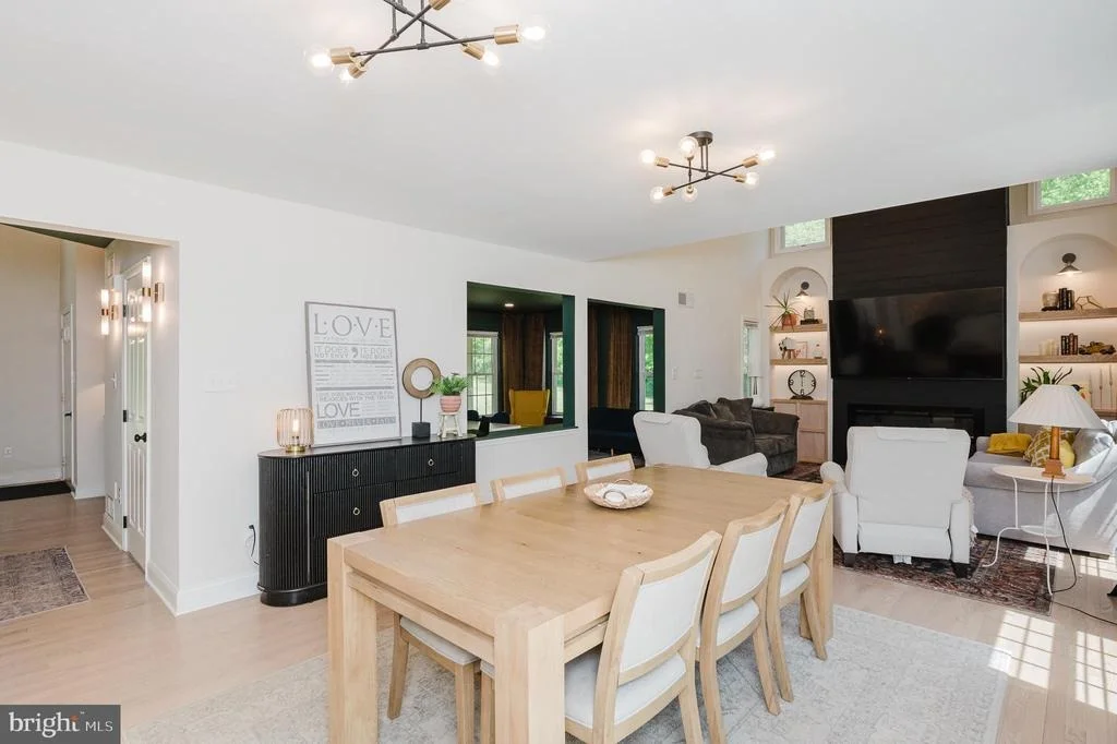 Photo of 2056 CHAPEL ROAD