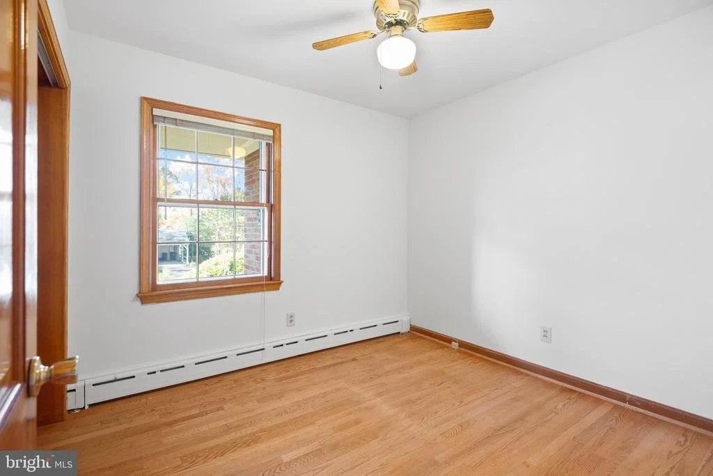 Photo of 10207 LARISTON LANE