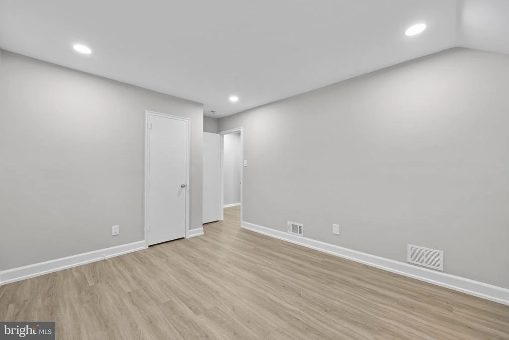 Photo of 12717 HOLDRIDGE ROAD