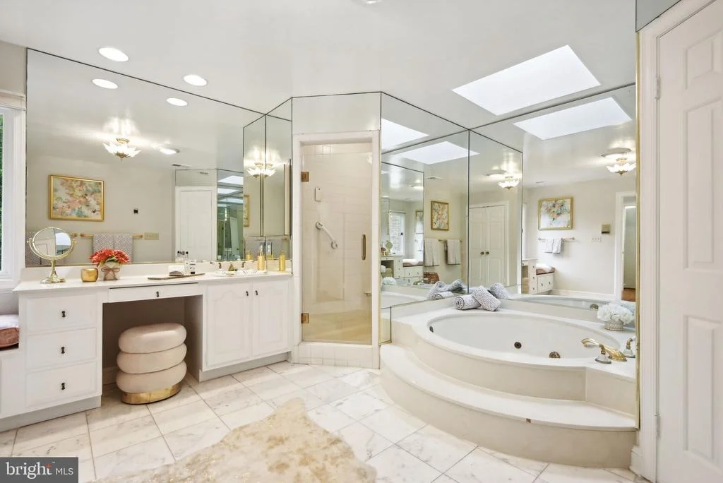Photo of 9939 BENTCROSS DRIVE