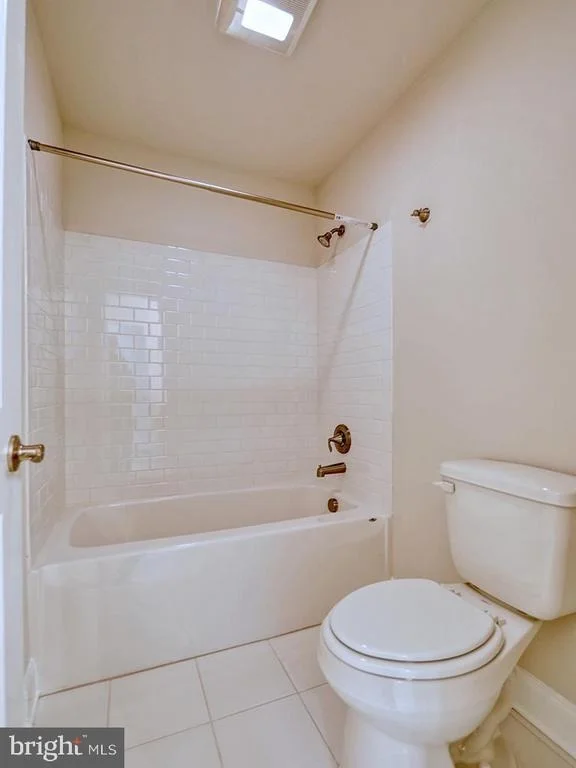 Photo of 33745 CATCHING COVE CT