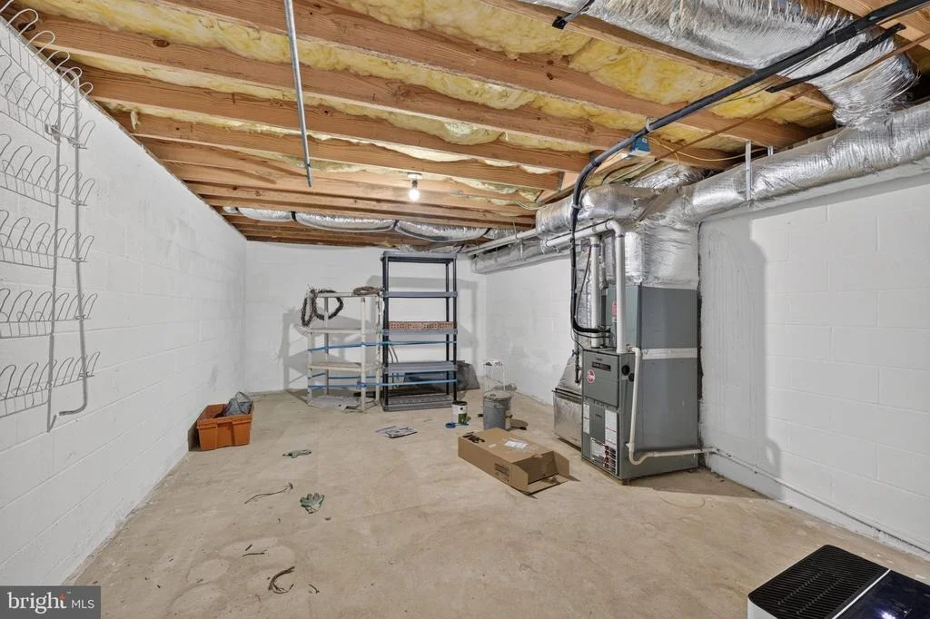 Photo of 6161 RANDALL STREET