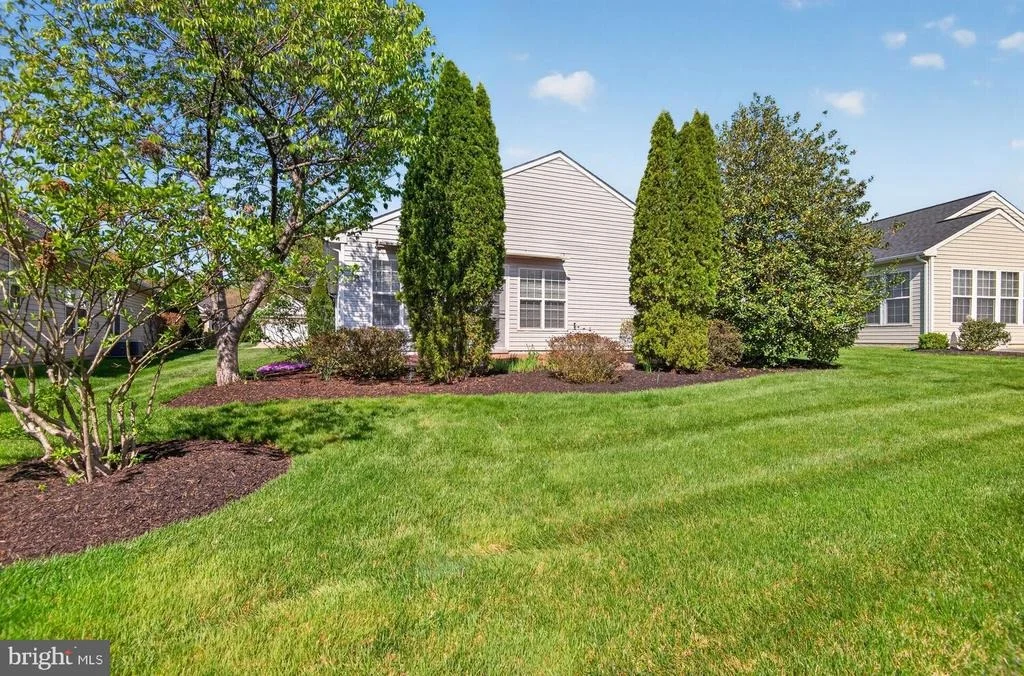 Photo of 17602 FOUR SEASONS DRIVE