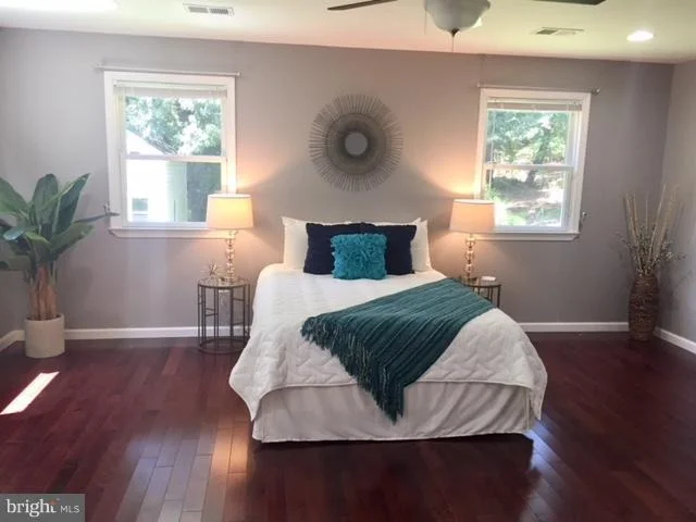 Photo of 1605 PARRAN ROAD