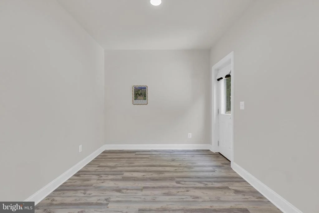Photo of 42706 CHISHOLM