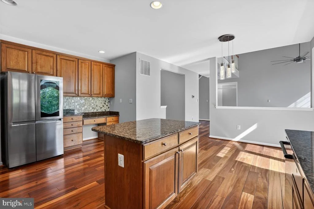 Photo of 25845 SPRING FARM CIRCLE