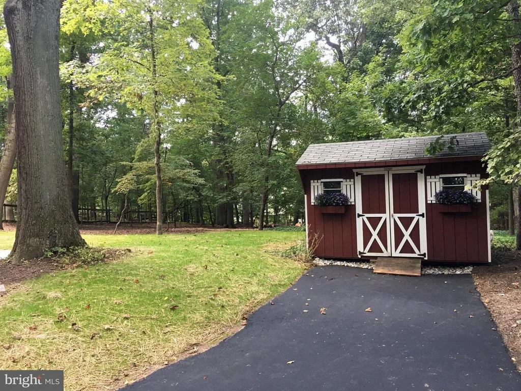 Photo of 12516 TWO FARM DRIVE