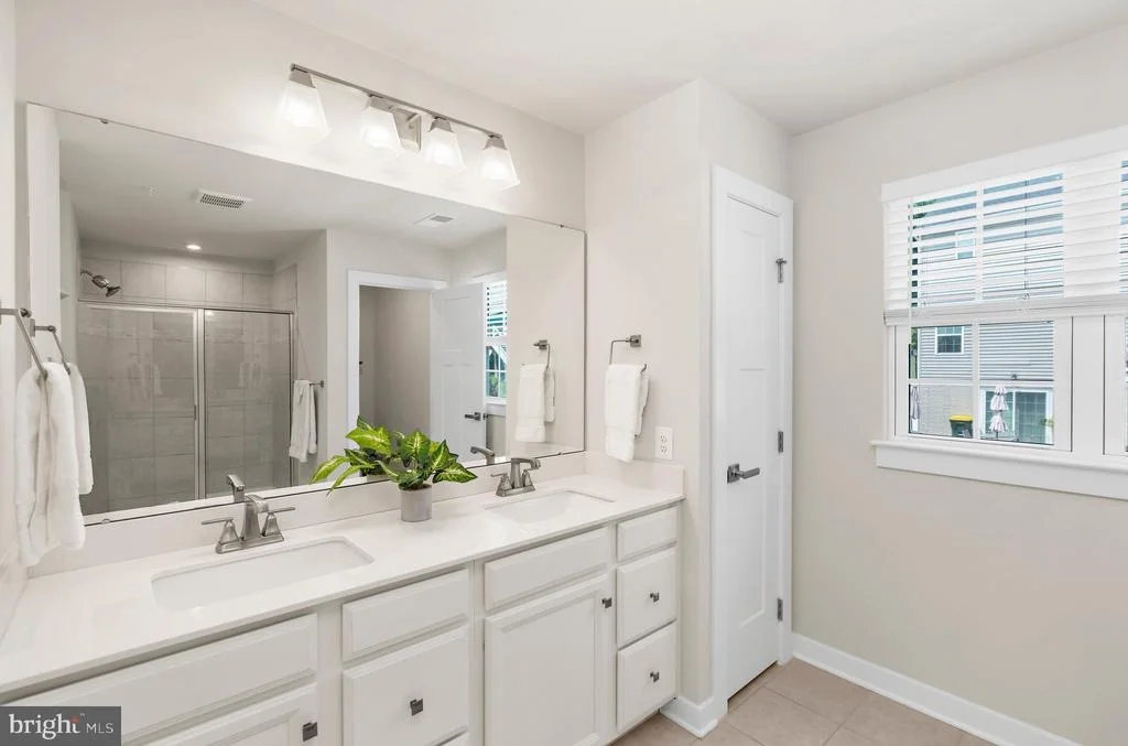 Photo of 8308 LEGACY CIRCLE