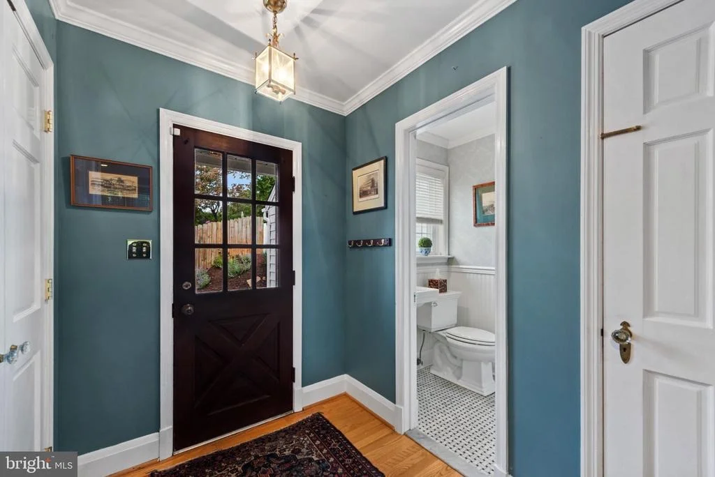 Photo of 7313 YORKTOWNE