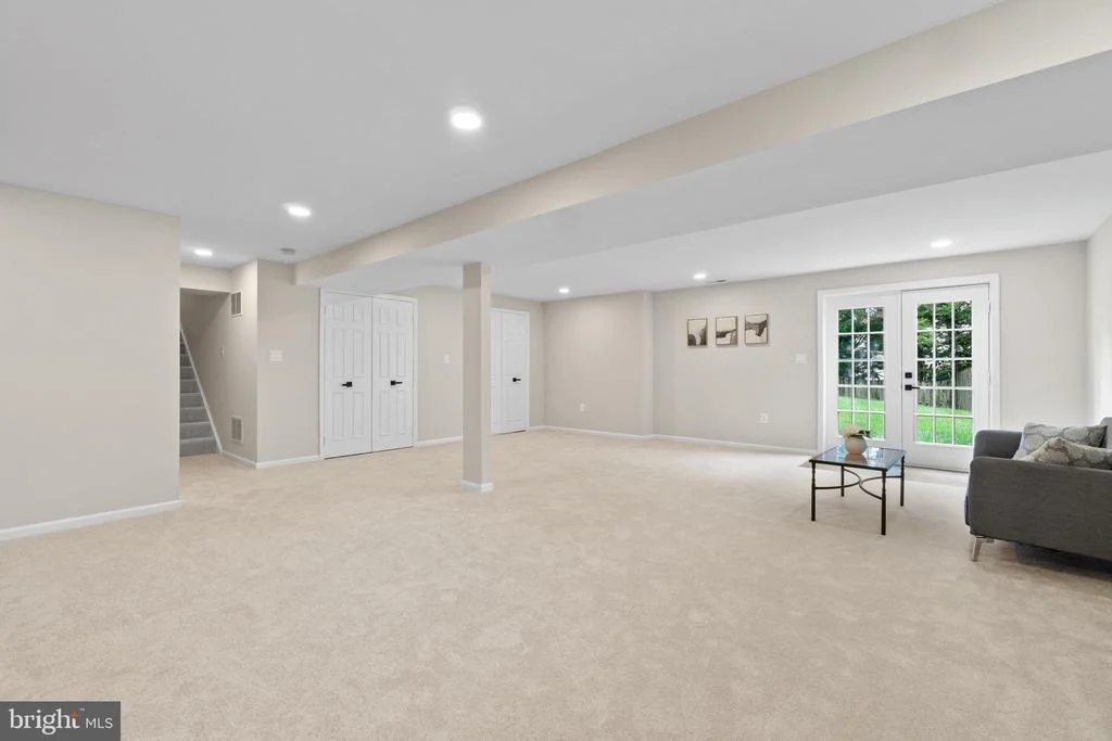 Photo of 14724 BOTANY WAY