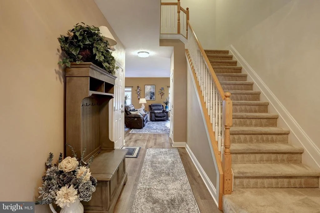 Photo of 5901 LYNBROOK ROAD