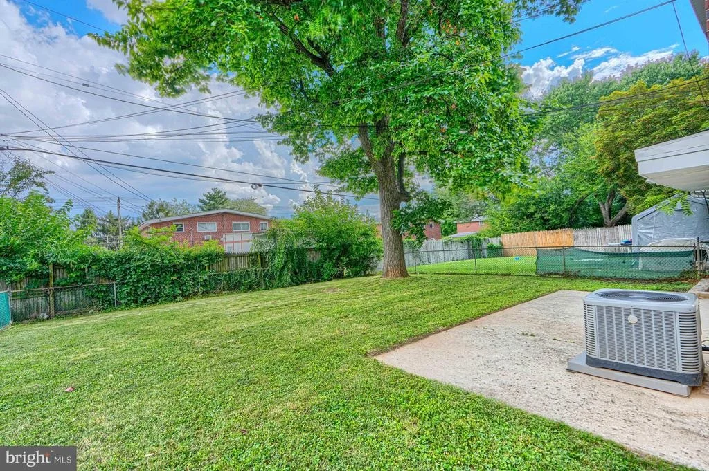Photo of 2421 FOREST GREEN ROAD