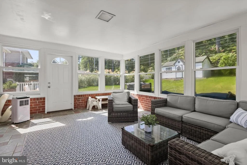 Photo of 906 SOUTHWICK DRIVE