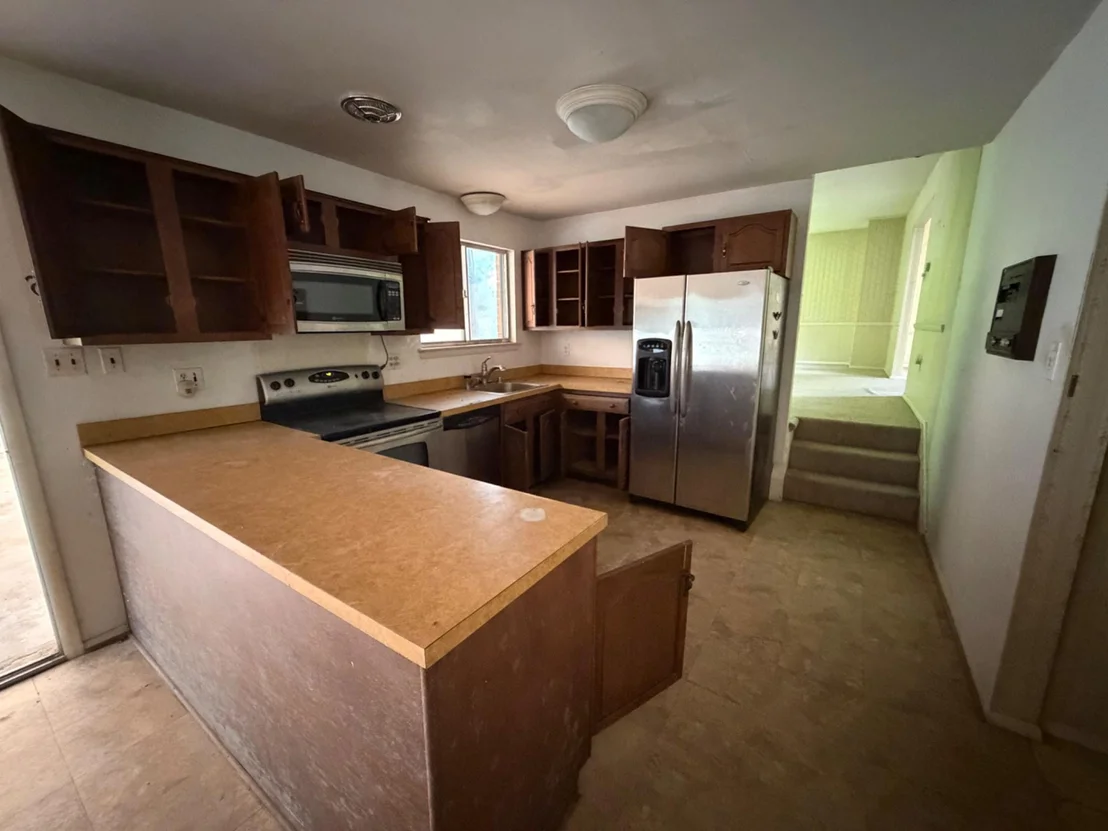Photo of 913 WINDMILL LANE