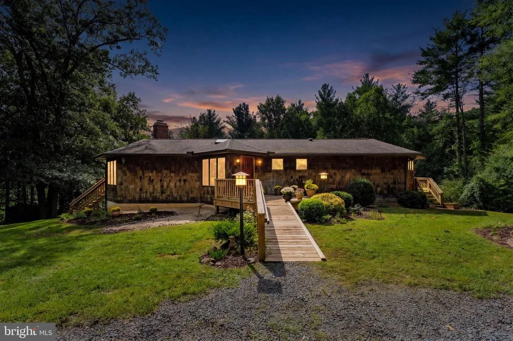 Photo of 207 GRAND VIEW ROAD