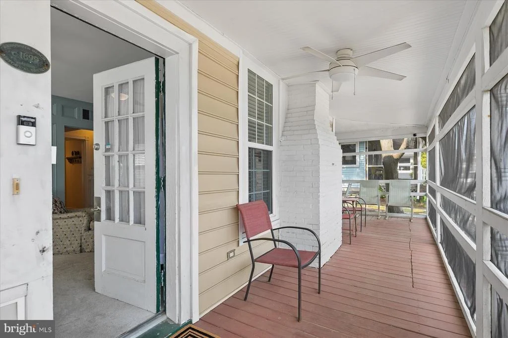 Photo of 16 DELAWARE AVENUE