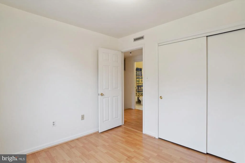 Photo of 19005 HIGH POINT DRIVE