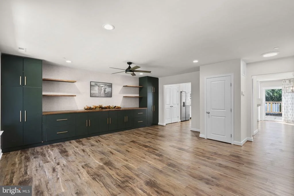 Photo of 556 SUNSET KNOLL ROAD
