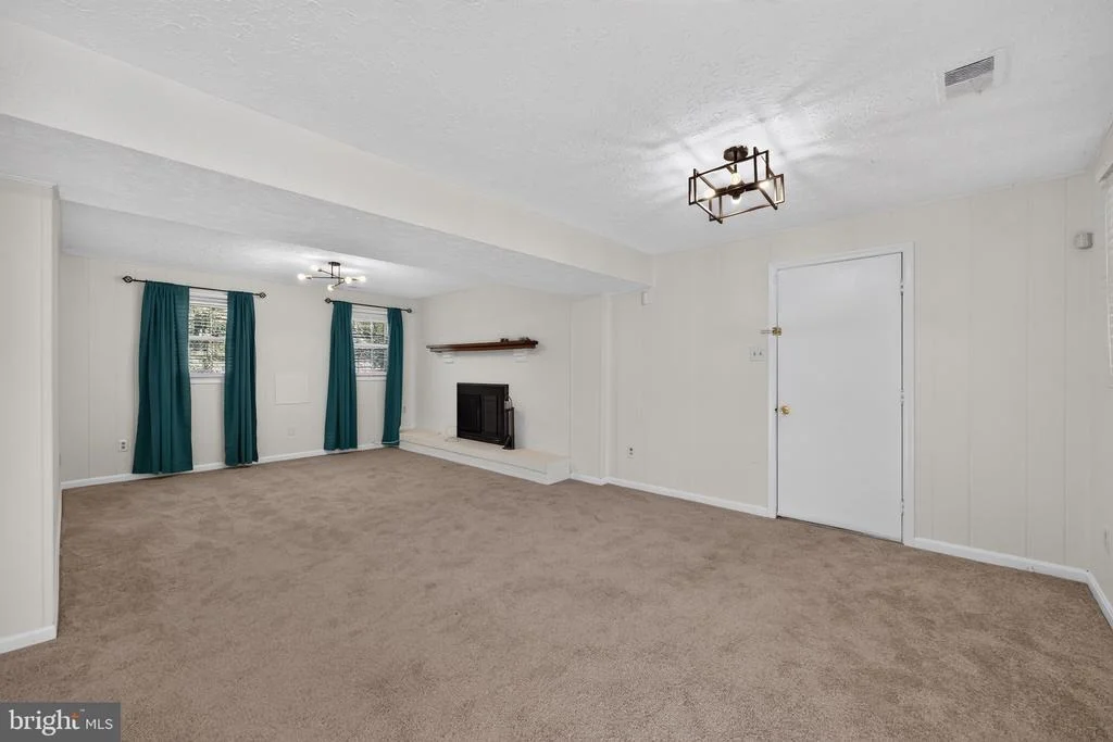 Photo of 2861 RIDGE ROAD