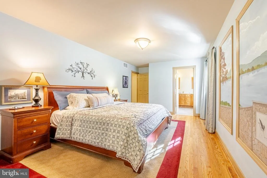 Photo of 2510 JONATHAN ROAD