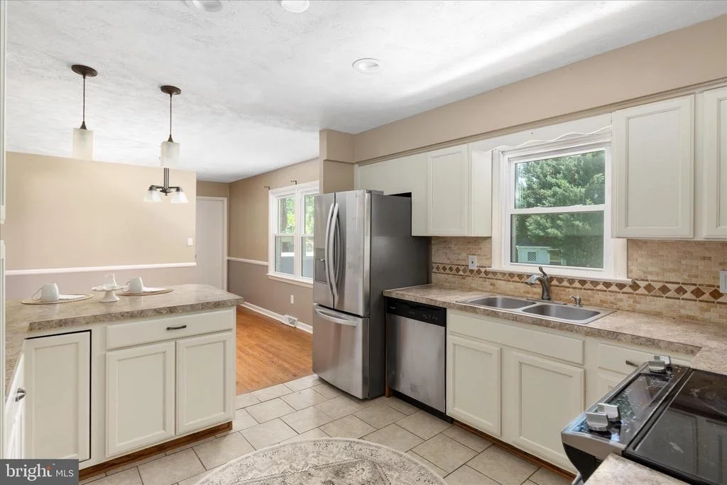 Photo of 224 FREDERICKTOWNE DRIVE