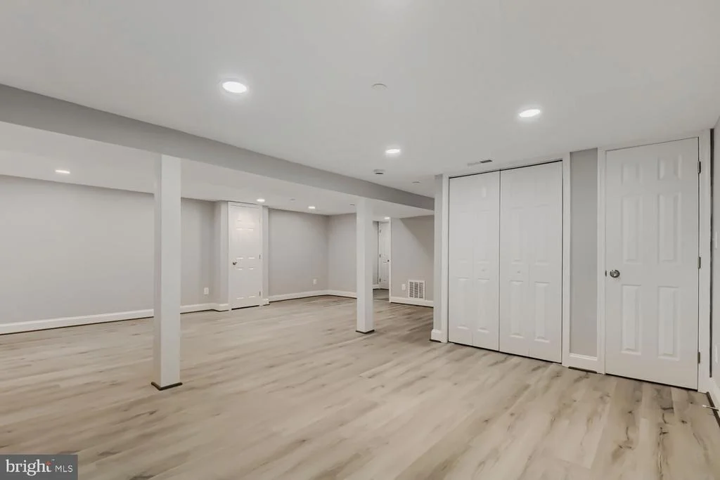 Photo of 105 ROSECREST DRIVE