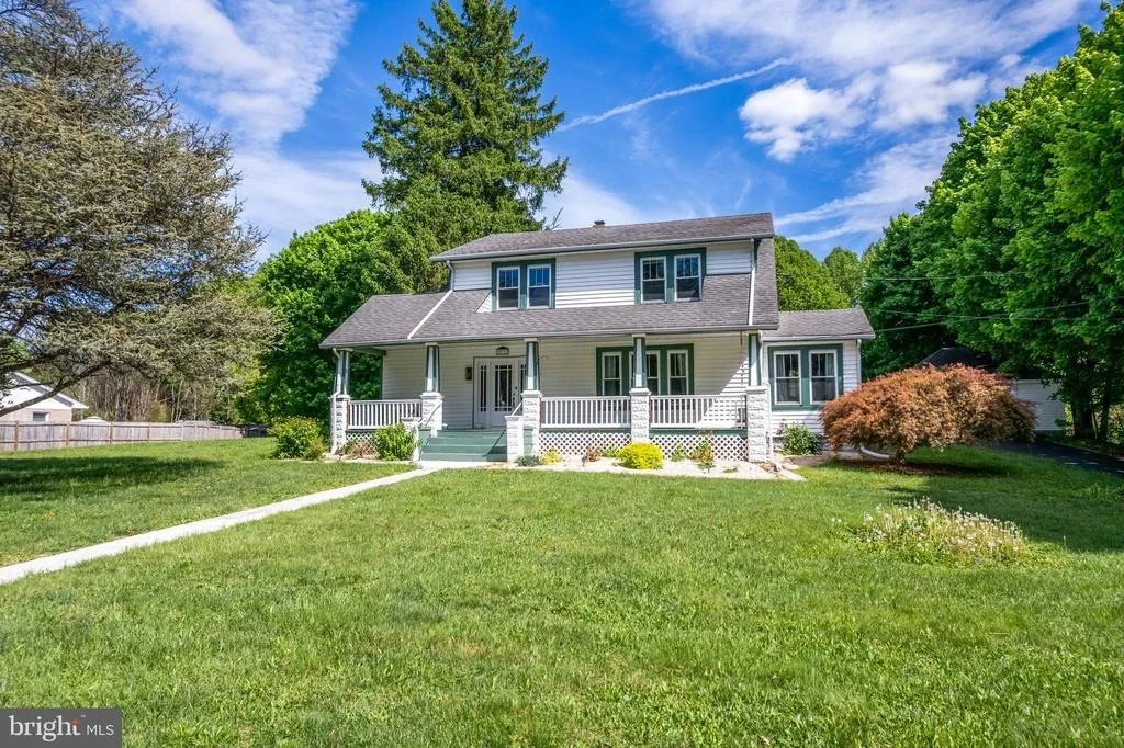 Photo of 28733 RIDGE ROAD