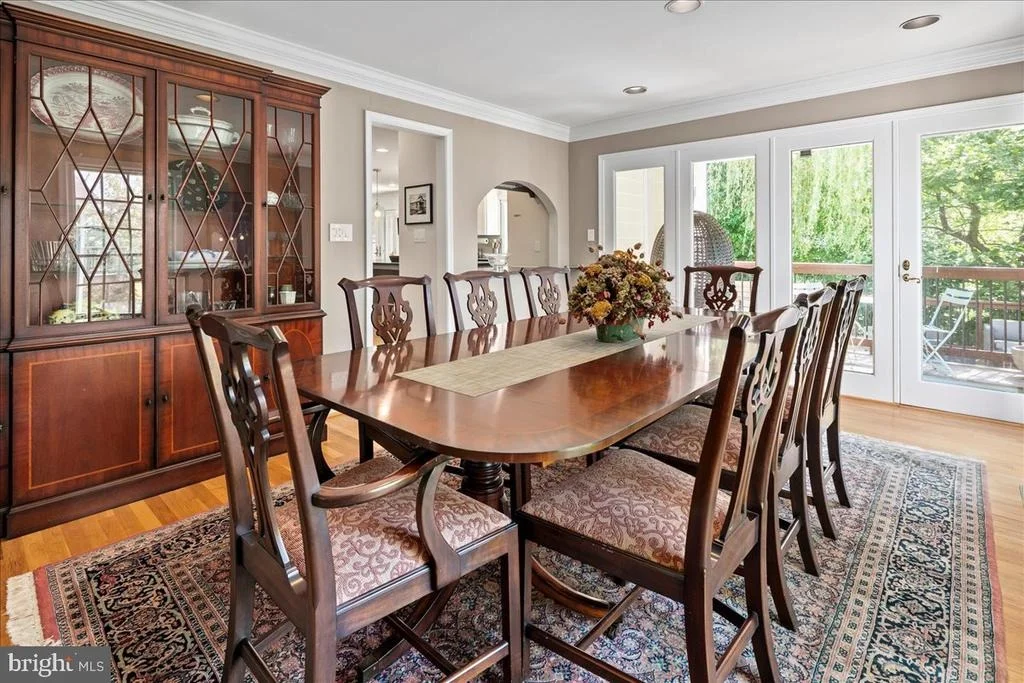 Photo of 6413 KENHOWE DRIVE