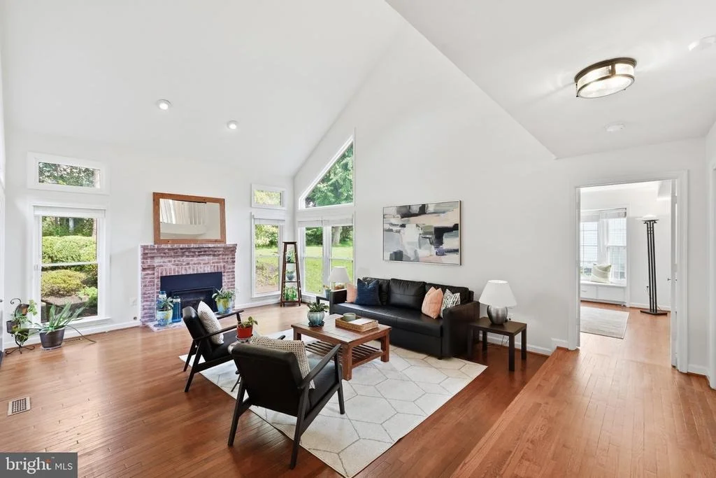 Photo of 5381 ASHLEIGH ROAD