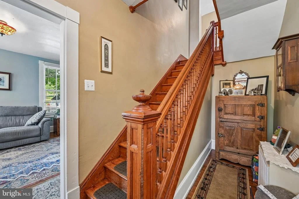 Photo of 20925 CLARKSBURG ROAD