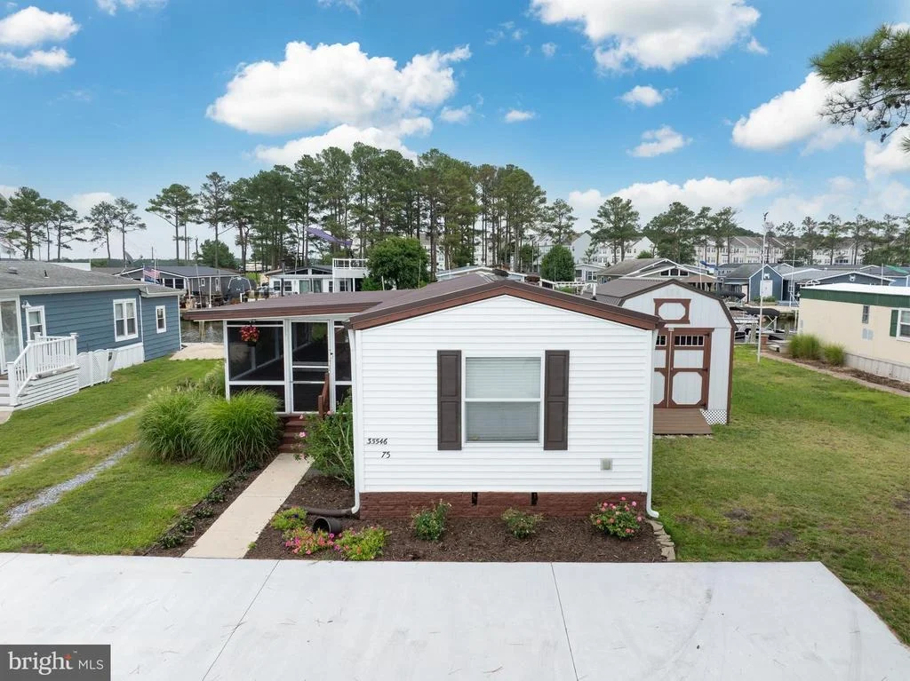 Photo of 35546 PINE DRIVE