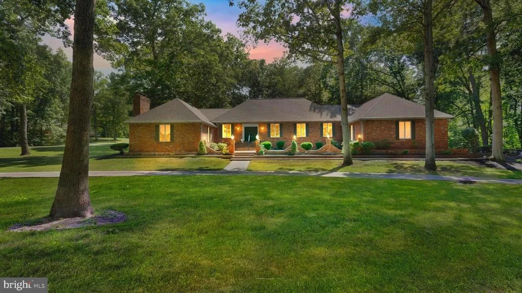 Photo of 6145 KERRICK DRIVE