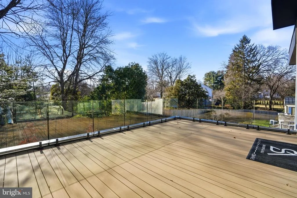 Photo of 7103 WESTBURY ROAD