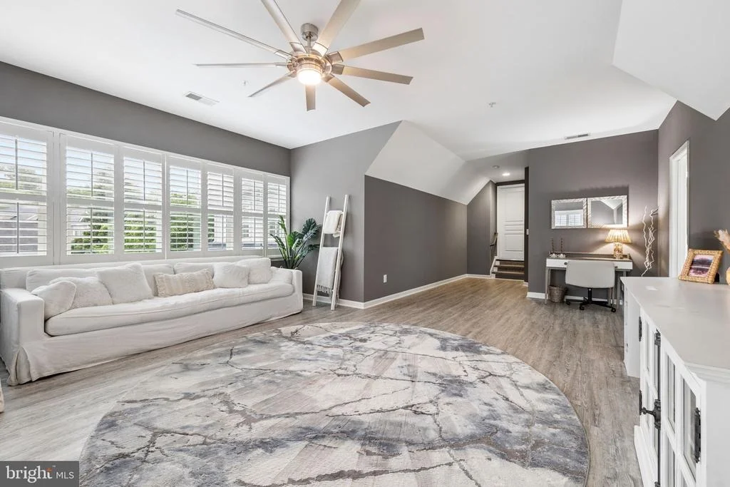 Photo of 8328 PINE KNOTT COURT