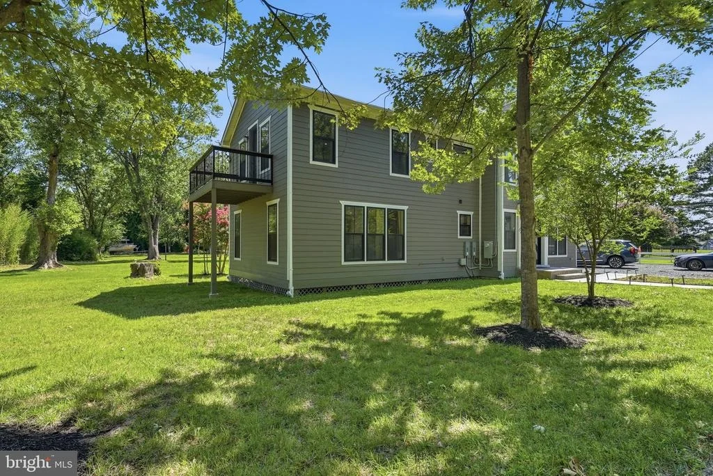 Photo of 1211 LINTON LANE