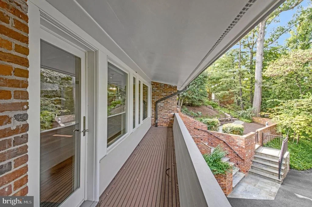 Photo of 1753 ARMY NAVY DRIVE
