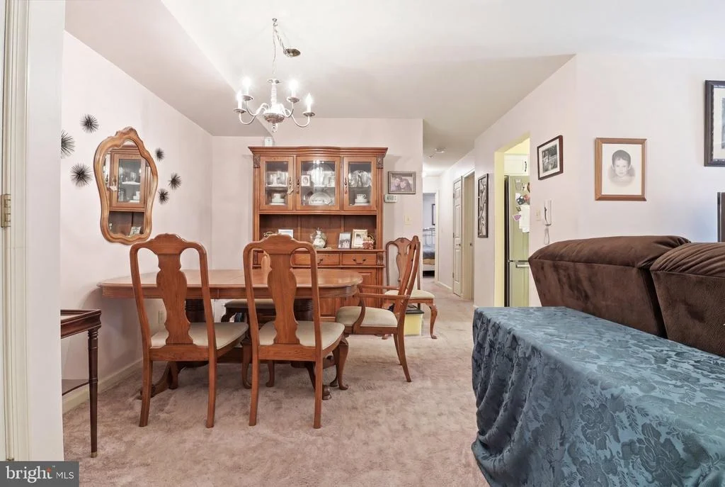 Photo of Unit 1B at 3840 NORMANDY DRIVE