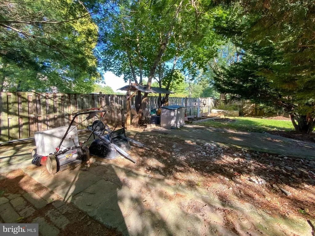 Photo of 233 SAVAGE ROAD