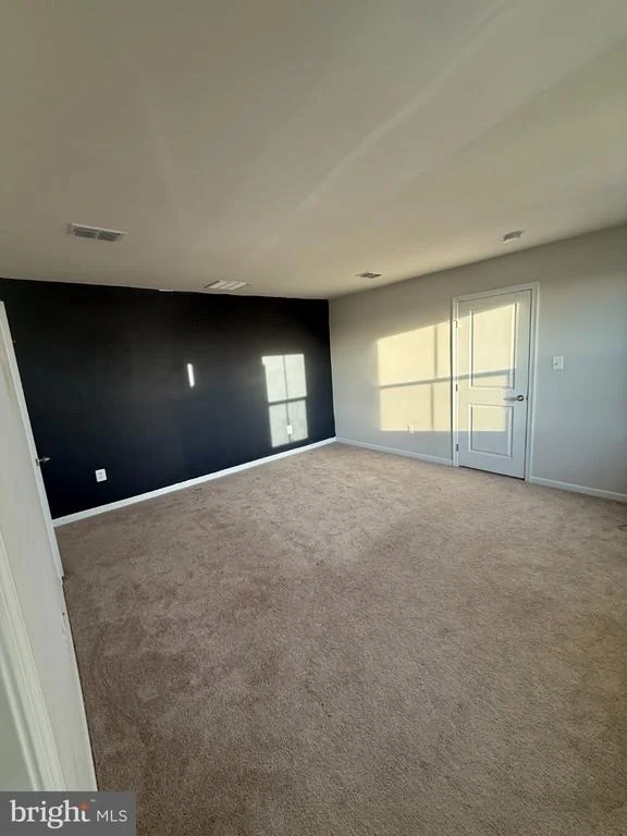 Photo of 110 MARINERS WAY