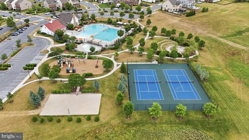 Photo of 4357 SHAMROCK DRIVE